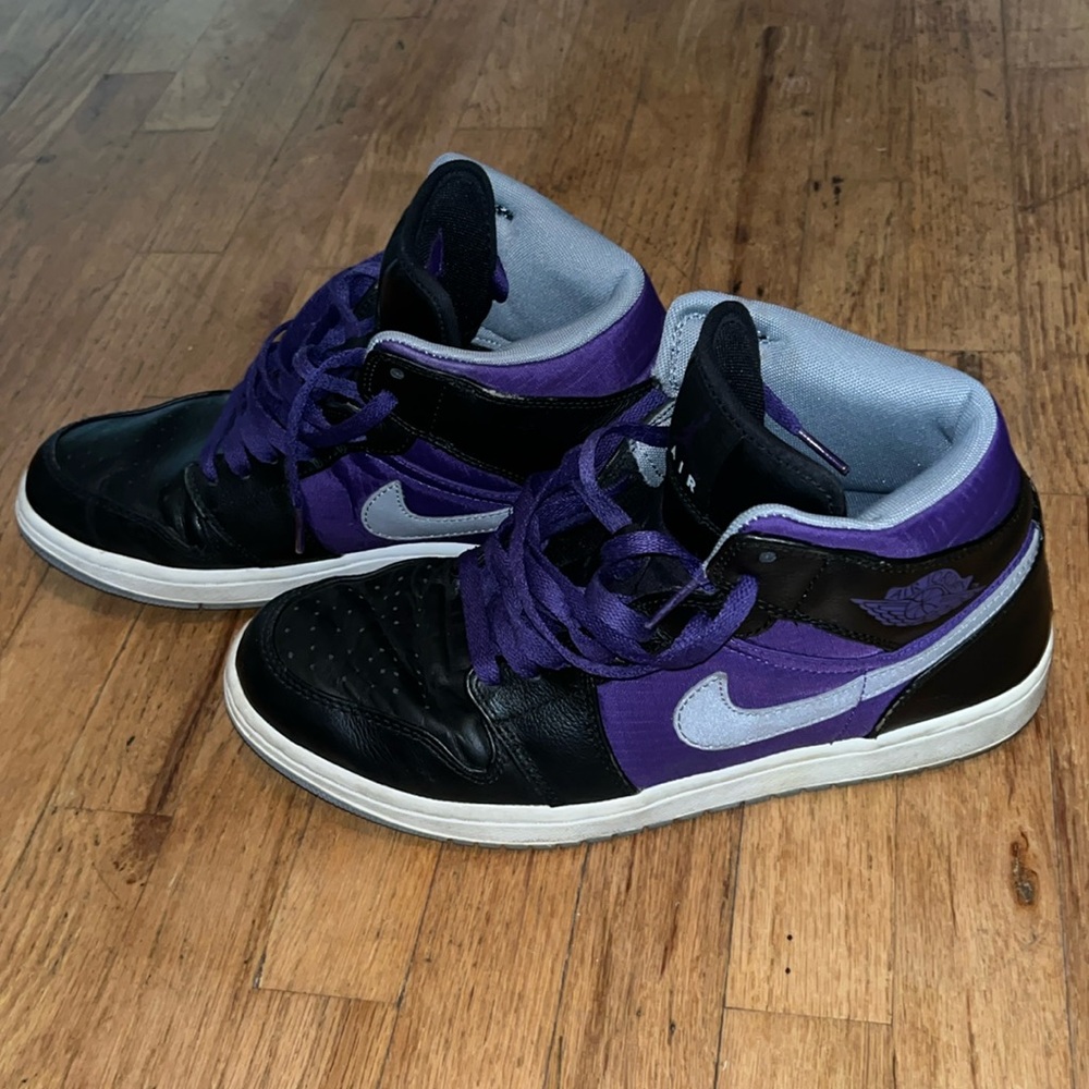 Air Jordan AJ 1 purple and black